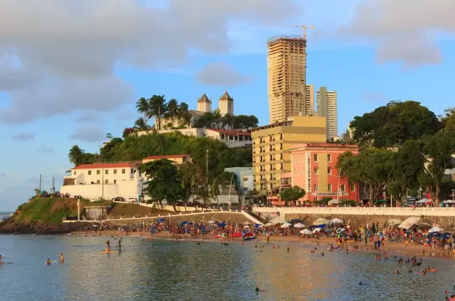 Imagem de destino Praia da Barra em Salvador Bahia